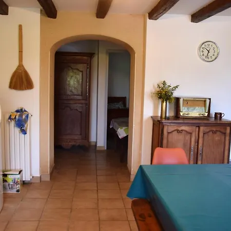 Maison Charismatique à Saint-germier Avec Jardin Clôturé. * Saint-Germier (Deux-Sevres)