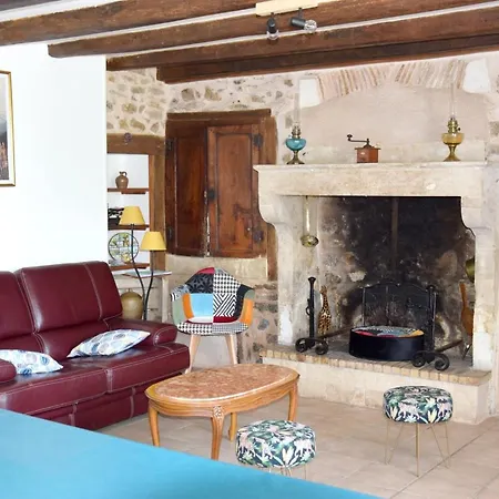 Maison Charismatique A Saint-germier Avec Jardin Cloture. Holiday home Saint-Germier (Deux-Sevres)