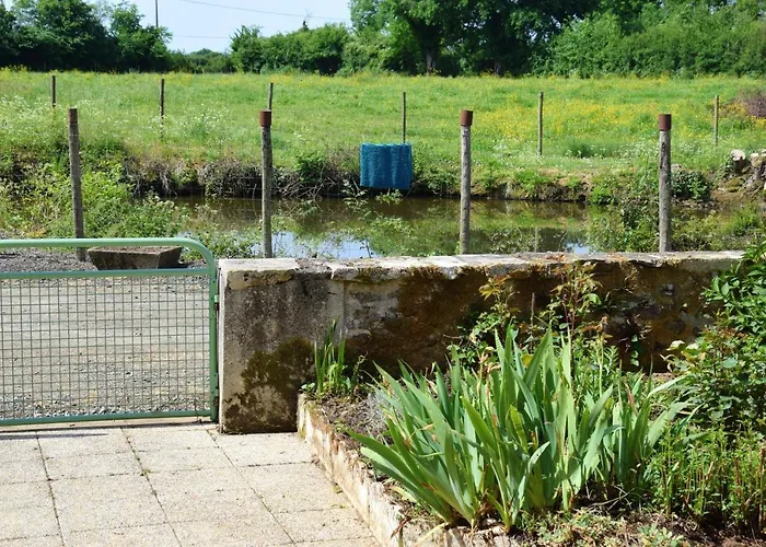 Maison Charismatique à Saint-germier Avec Jardin Clôturé. Сasa de vacaciones *