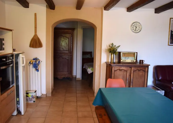 Maison Charismatique à Saint-germier Avec Jardin Clôturé. * Saint-Germier (Deux-Sevres)