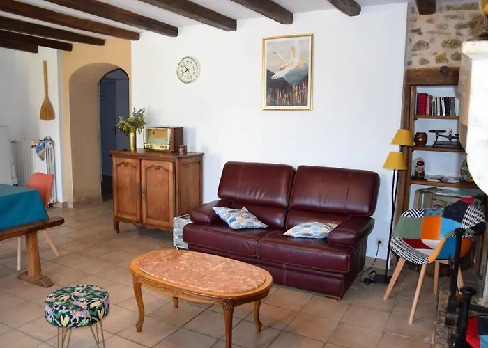 Сasa de vacaciones Maison Charismatique à Saint-germier Avec Jardin Clôturé.